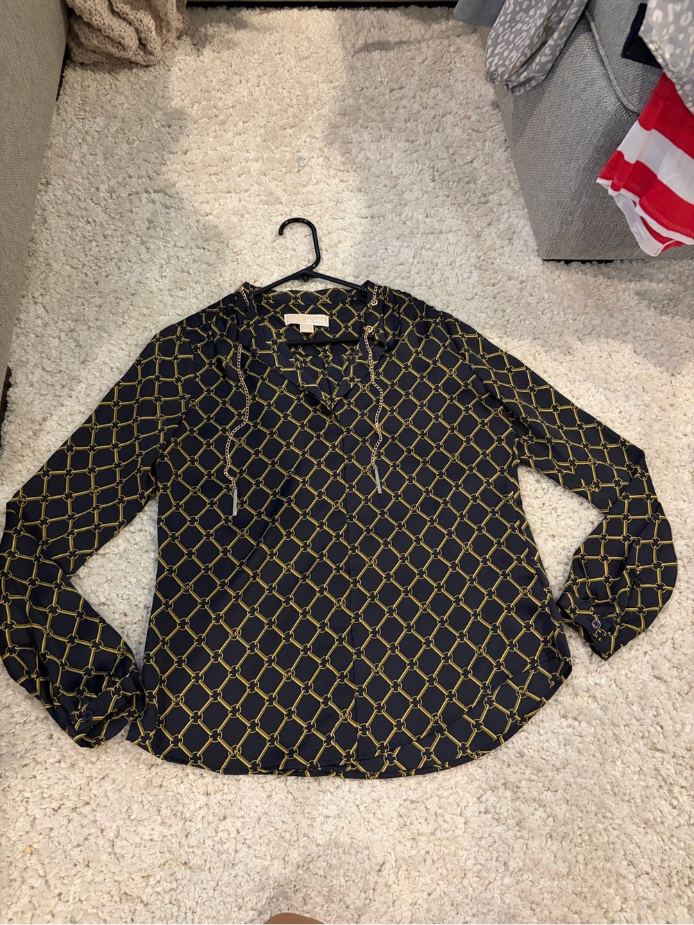 MICHAEL Michael Kors Black Blouse with Gold Chain-Print